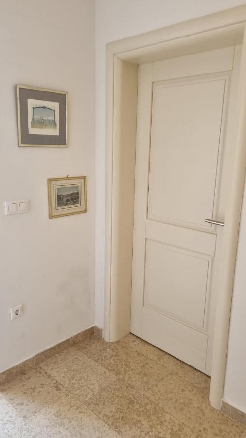 Casa Emma With Pool Apartment Porec Bagian luar foto